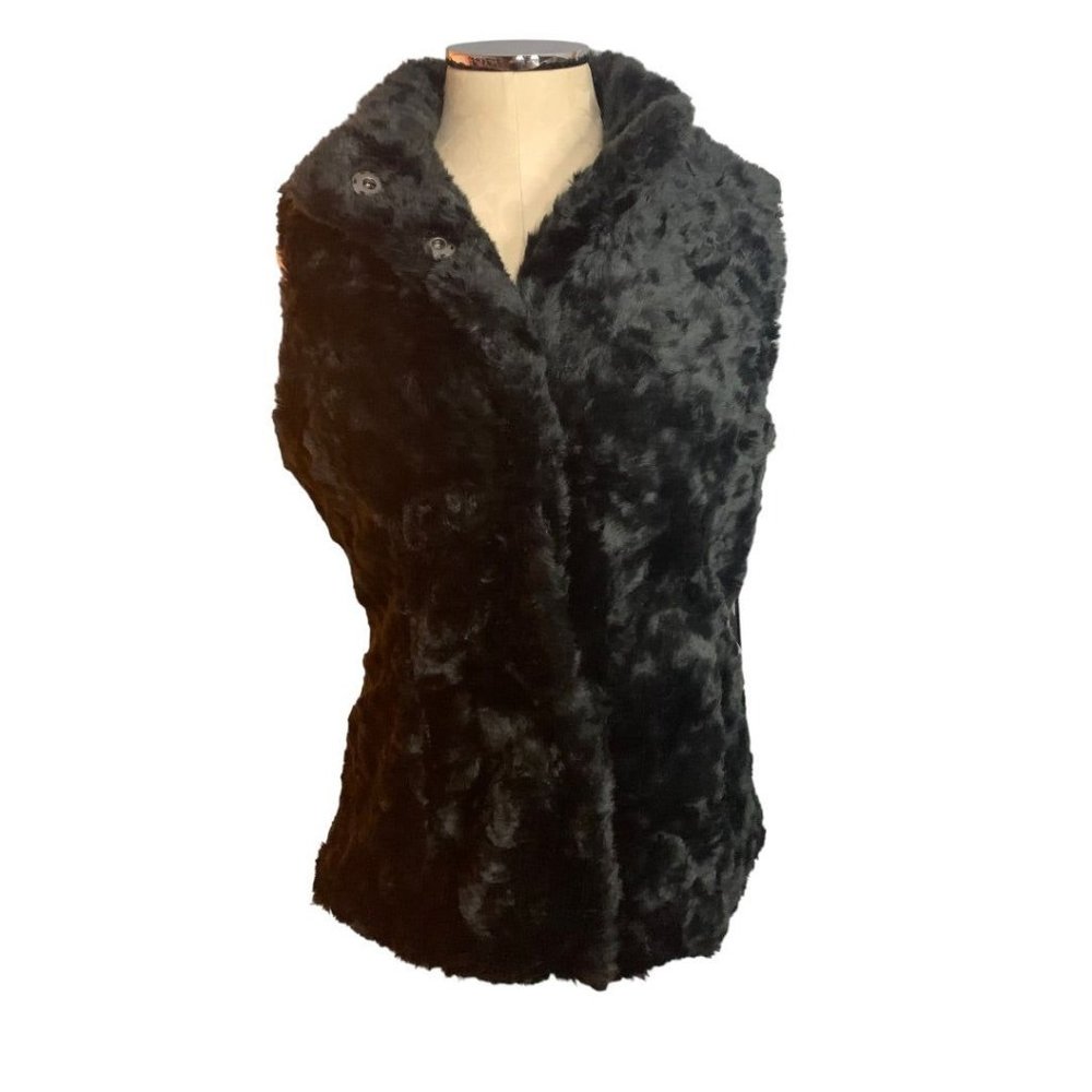 Large Weatherproof New Women's Black Faux Fur Snap Up Outerwear Vest